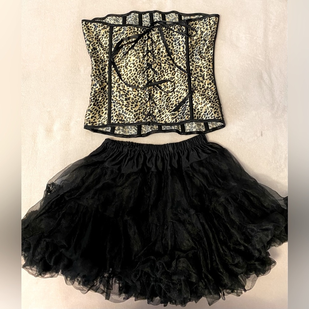 Leopard corset costume